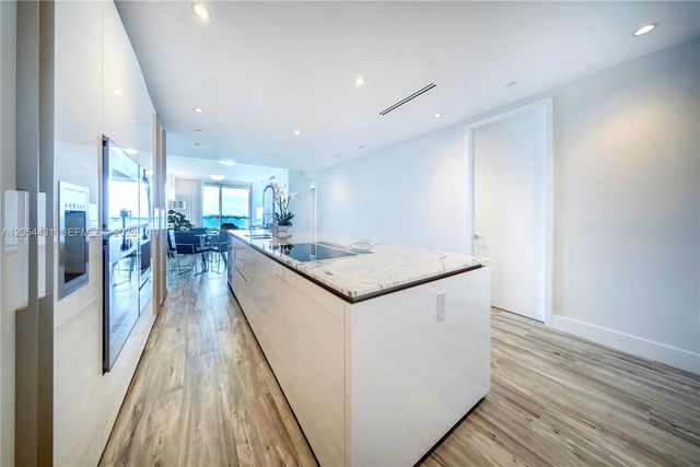 10203 Collins Ave 1502, Bal Harbour, FL 33154