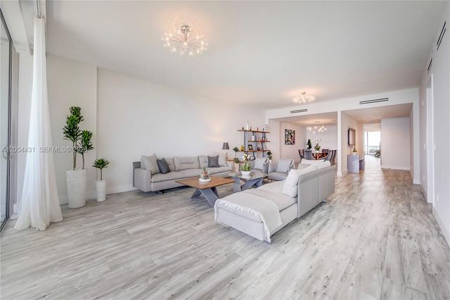10203 Collins Ave 1502, Bal Harbour, FL 33154