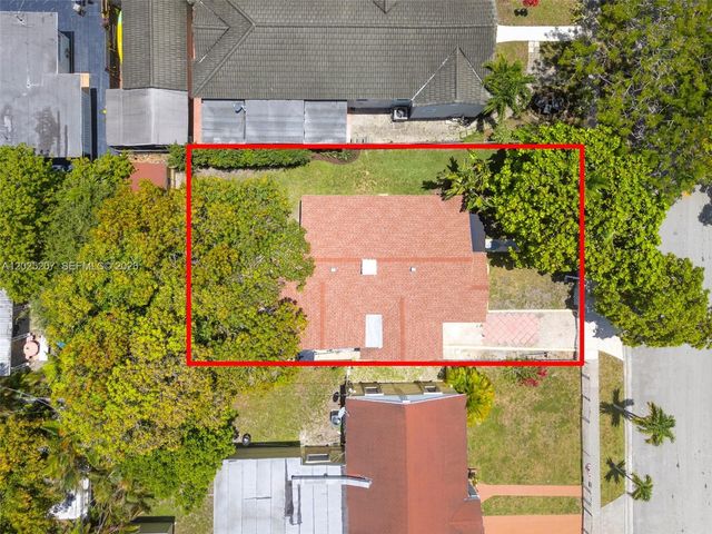 1811 SW 17th Ter, Miami, FL 33145