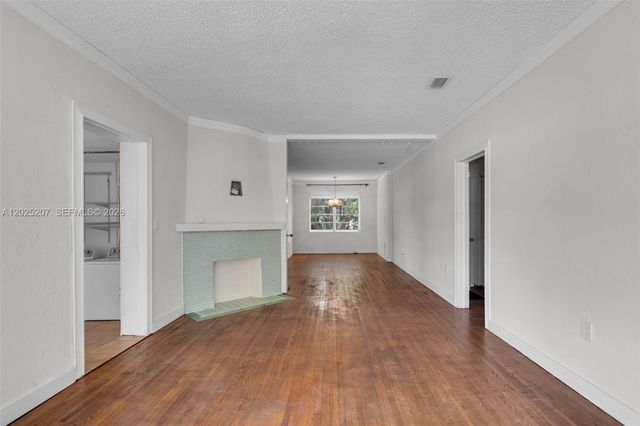 1811 SW 17th Ter, Miami, FL 33145