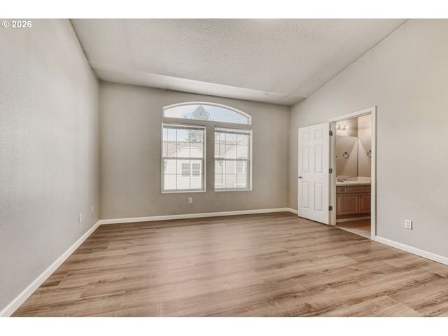 15680 Sw BLACK QUARTZ St, Beaverton, OR 97007