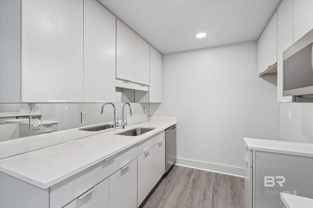 3655 Old Shell Road 712, Mobile, AL 36608