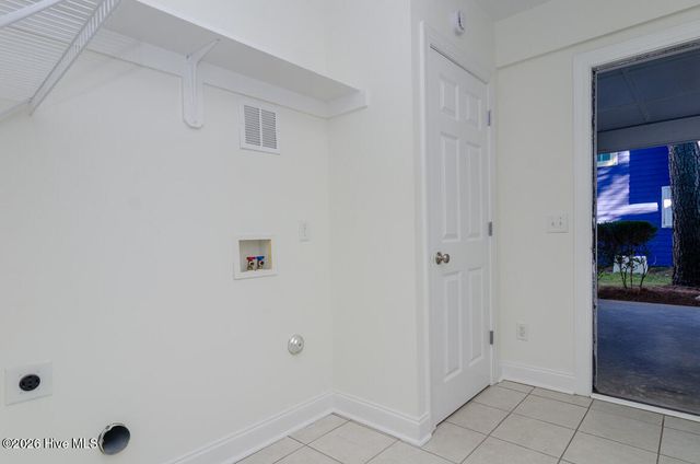 1713 Mackerel Lane, Carolina Beach, NC 28428