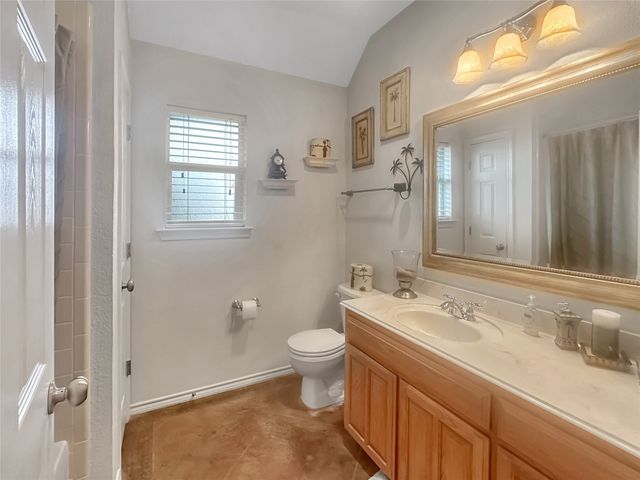 10717 Greenview Court, Benbrook, TX 76126