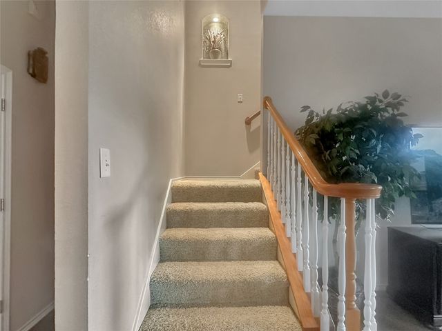 10717 Greenview Court, Benbrook, TX 76126