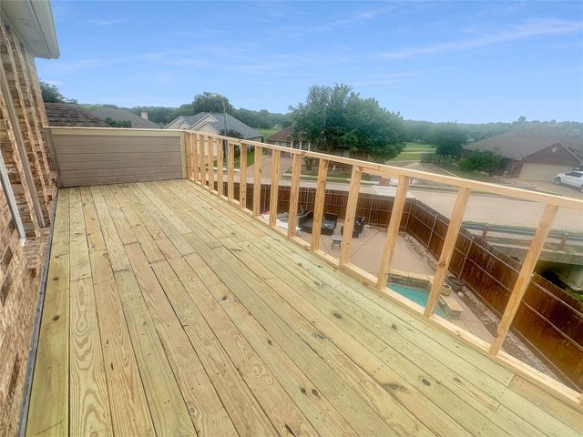 10717 Greenview Court, Benbrook, TX 76126