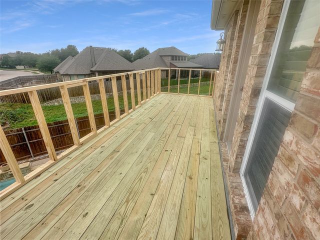 10717 Greenview Court, Benbrook, TX 76126
