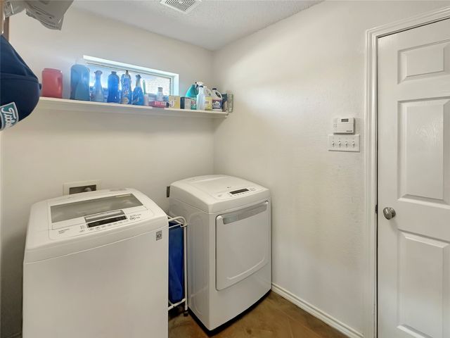 10717 Greenview Court, Benbrook, TX 76126