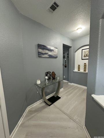 9522 Sun Mill, San Antonio, TX 78254