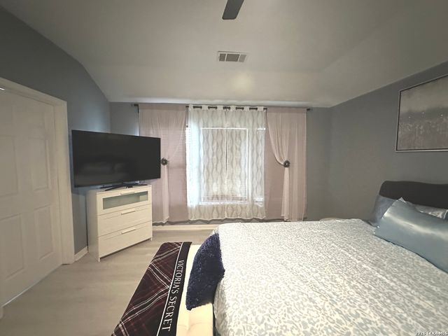 9522 Sun Mill, San Antonio, TX 78254