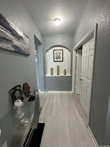 9522 Sun Mill, San Antonio, TX 78254