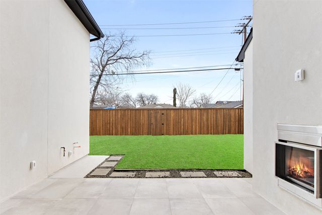 3813 Durango Drive, Dallas, TX 75220