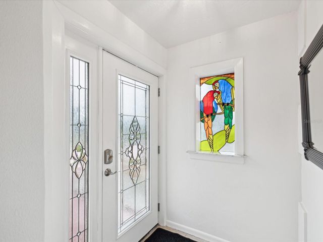 11549 48TH AVENUE N, St Petersburg, FL 33708