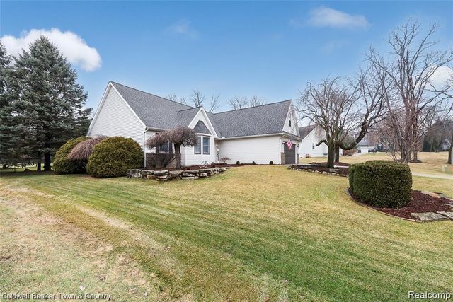 6322 E Horseshoe Trail, Linden, MI 48451