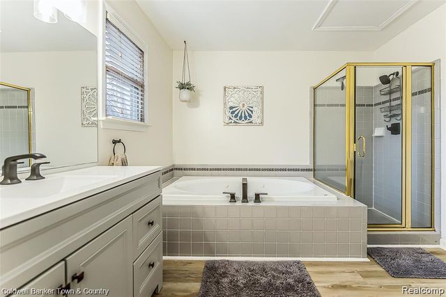 6322 E Horseshoe Trail, Linden, MI 48451