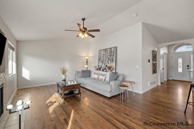 3612 PURPLE SAGE RD, Cheyenne, WY 82001