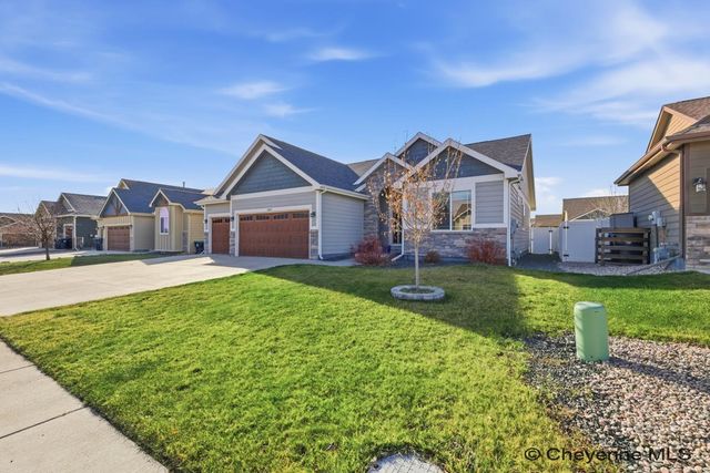 3612 PURPLE SAGE RD, Cheyenne, WY 82001