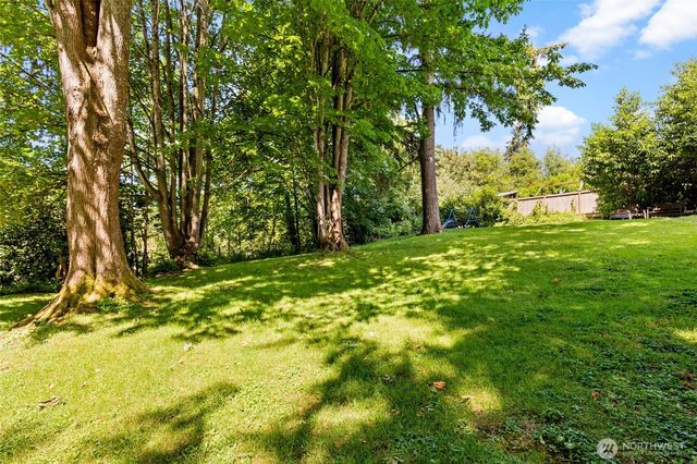 11820 25th Street SE, Lake Stevens, WA 98258