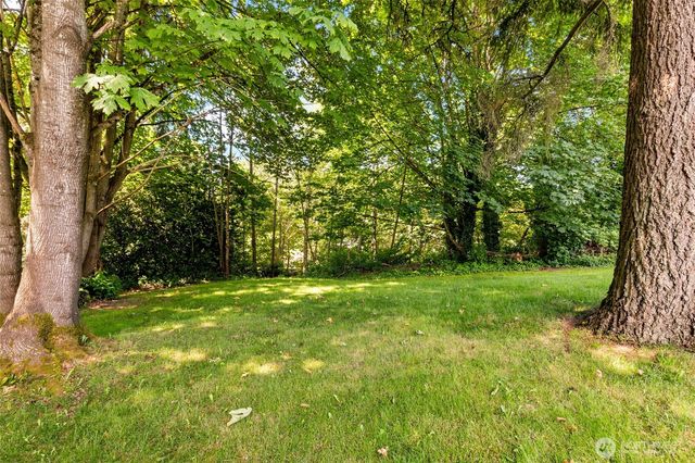 11820 25th Street SE, Lake Stevens, WA 98258