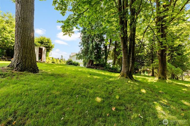 11820 25th Street SE, Lake Stevens, WA 98258