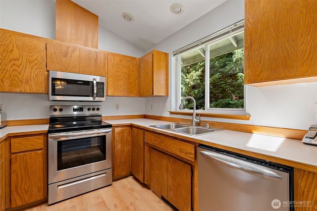 11820 25th Street SE, Lake Stevens, WA 98258