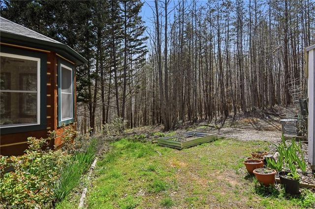 2455 Beroth Road, Pfafftown, NC 27040