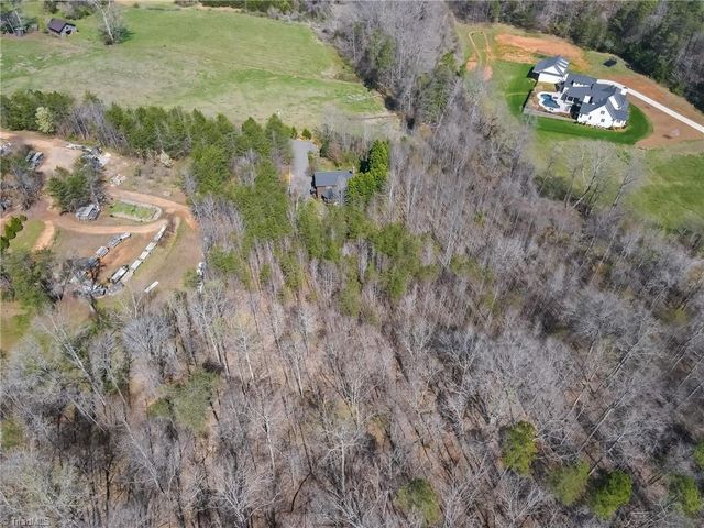 2455 Beroth Road, Pfafftown, NC 27040