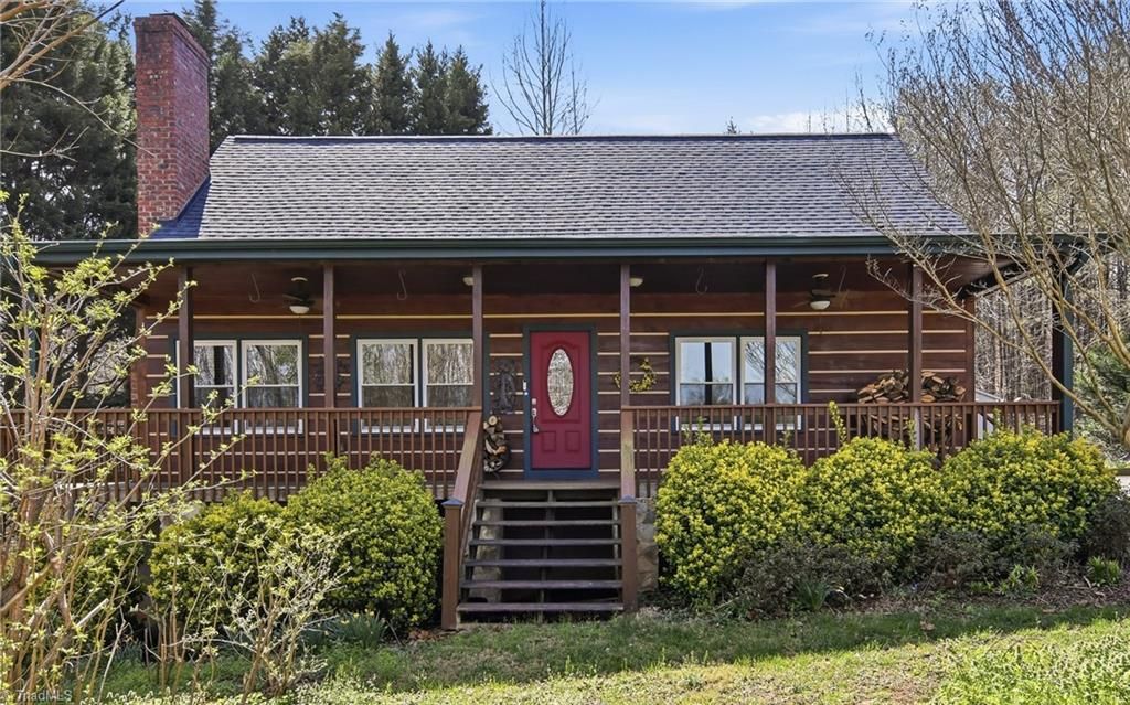 2455 Beroth Road, Pfafftown, NC 27040