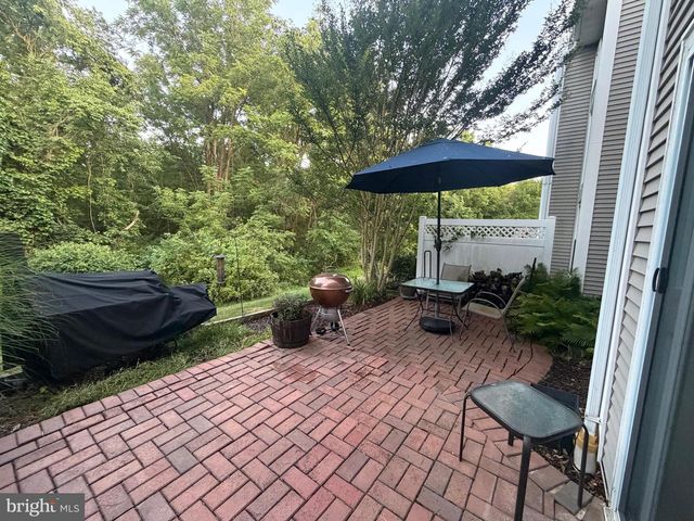 202 AQUEDUCT DR, North Wales, PA 19454