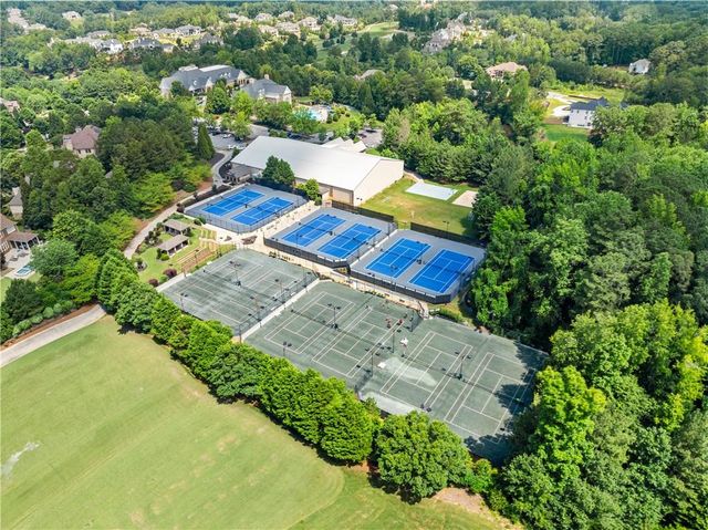 5060 Kings Close, Milton, GA 30004