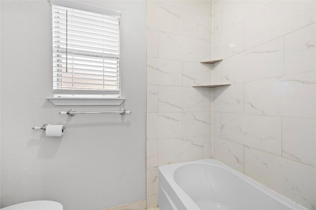 8118 Vista Del Sol Drive, Houston, TX 77083