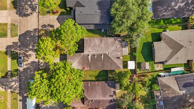 8118 Vista Del Sol Drive, Houston, TX 77083