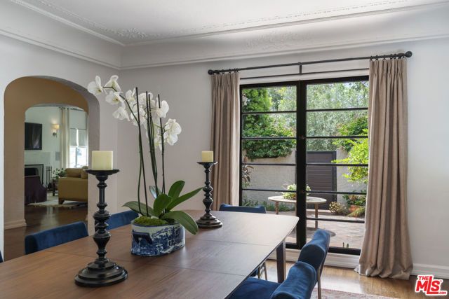 808 S Cloverdale Avenue, Los Angeles, CA 90036