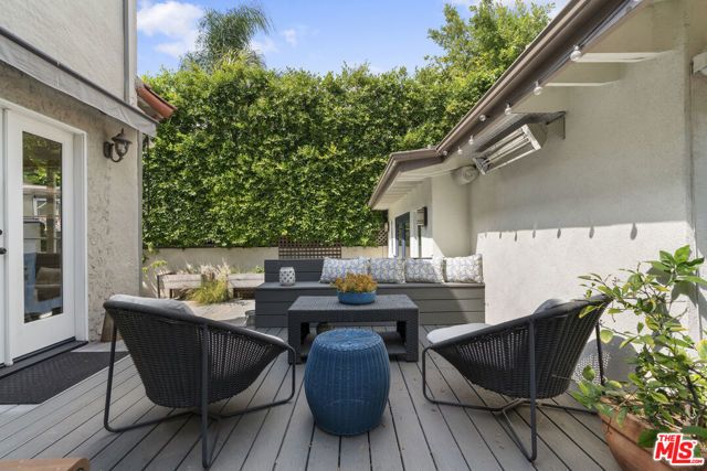 808 S Cloverdale Avenue, Los Angeles, CA 90036