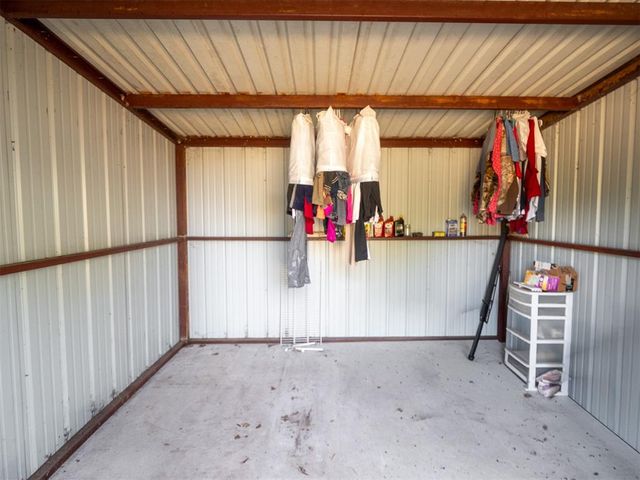18755 Ferdondo Drive, Earlsboro, OK 74840