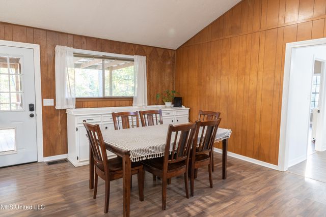 105 Country Club Road, Florence, MS 39073