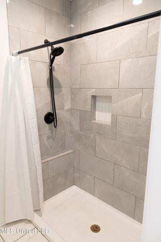 105 Country Club Road, Florence, MS 39073