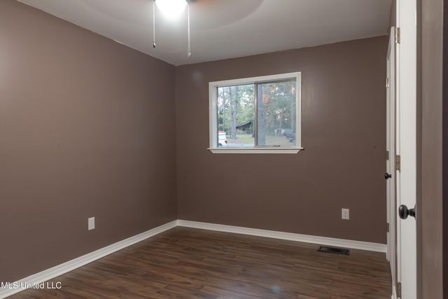 105 Country Club Road, Florence, MS 39073