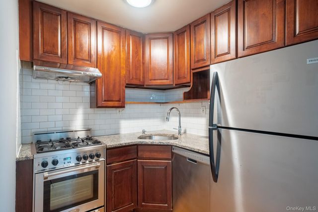 17524 89th Avenue C, Jamaica, NY 11432
