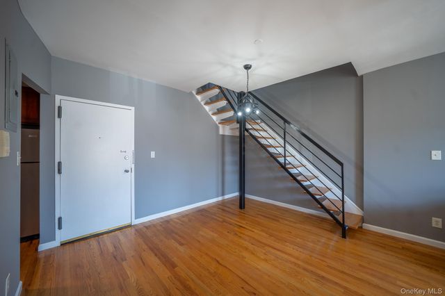 17524 89th Avenue C, Jamaica, NY 11432