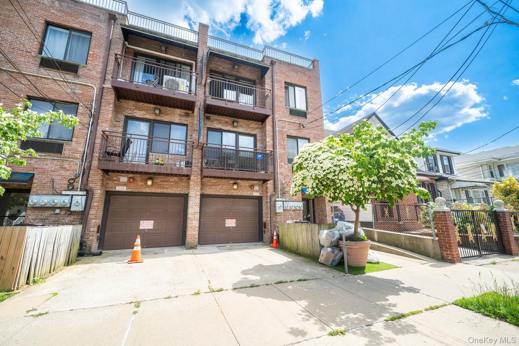 17524 89th Avenue C, Jamaica, NY 11432
