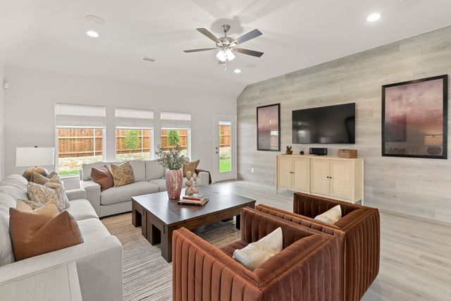 2705 Shiners Street, Forney, TX 75126