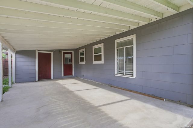 418 Nassau Dr, San Antonio, TX 78213