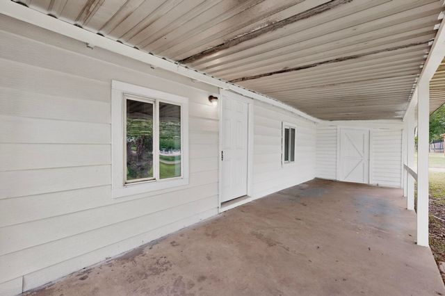 313 Fm 316 S, Eustace, TX 75124