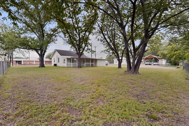 313 Fm 316 S, Eustace, TX 75124