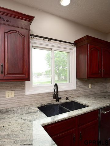 16130 Parker Street, Omaha, NE 68118