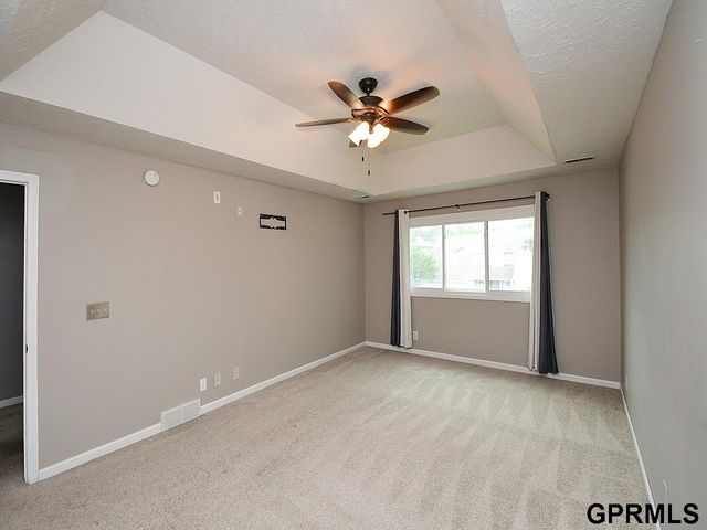 16130 Parker Street, Omaha, NE 68118