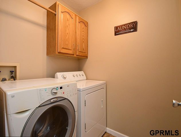 16130 Parker Street, Omaha, NE 68118