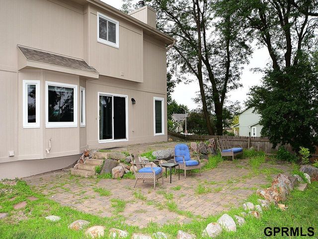 16130 Parker Street, Omaha, NE 68118