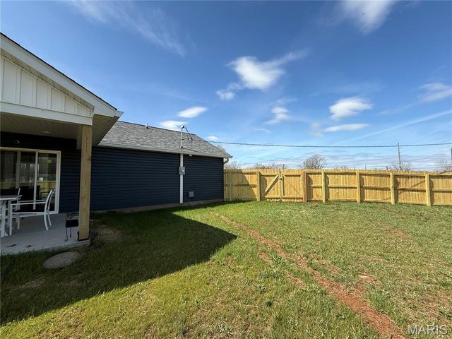 115 Holmes, Fredericktown, MO 63645